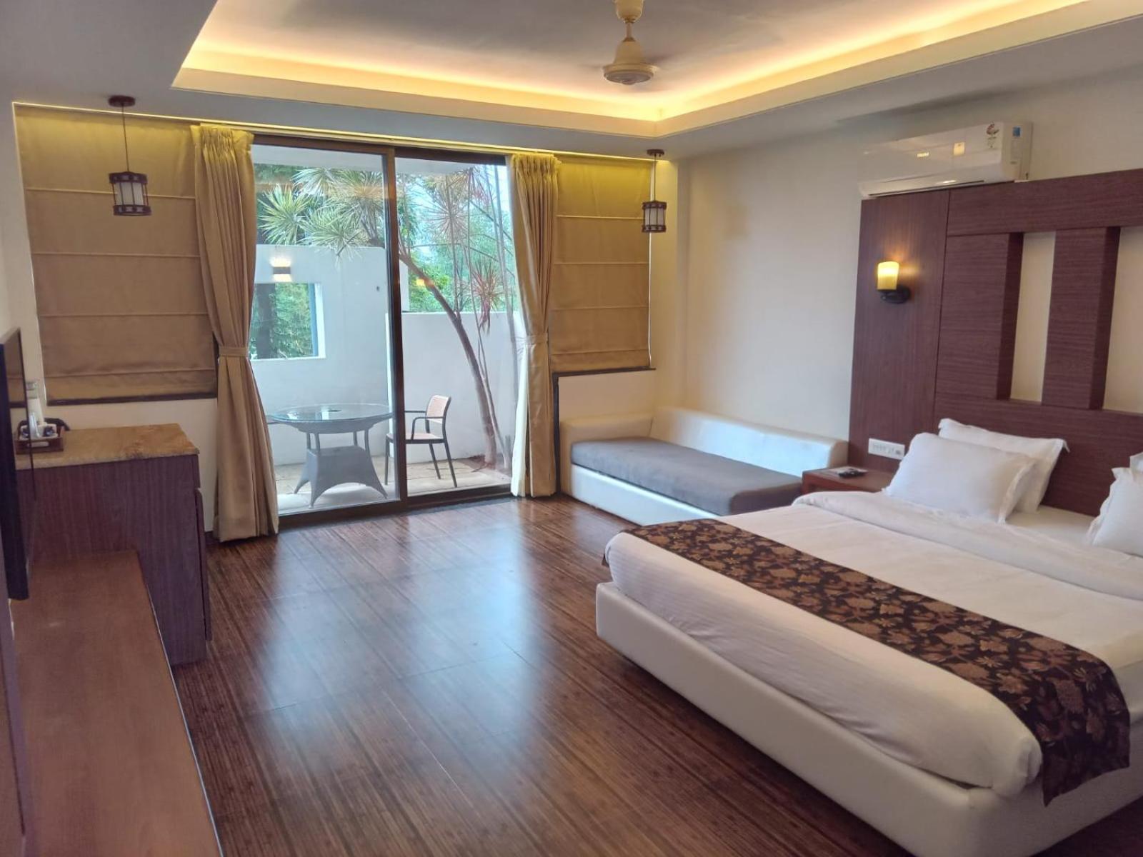Energise Soul Retreat Trimbakeshwar Nashik Hotel Eksteriør billede